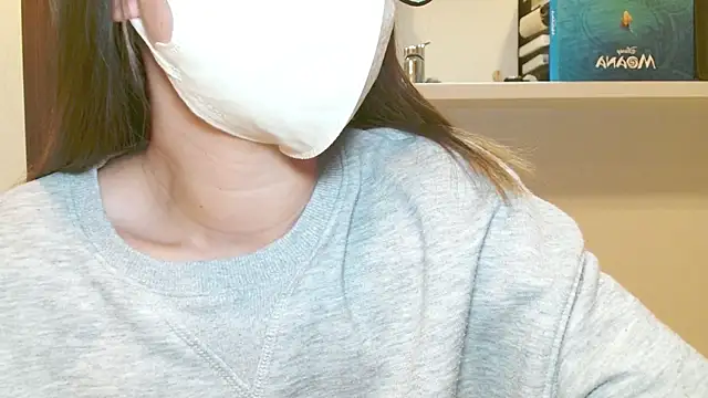 Snapshot of _hina_chan_ chatting on November 15, 2:24 pm hina chan online show from November 15, 2:24 pm