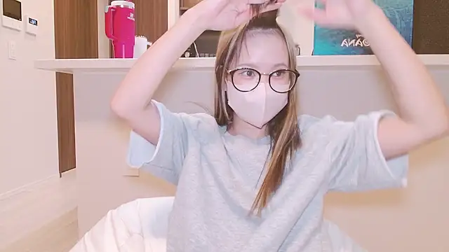  hina chan  online show from February 22, 1:42 pm