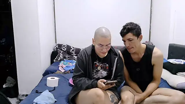 luxandracon23 online show from November 15, 12:52 am