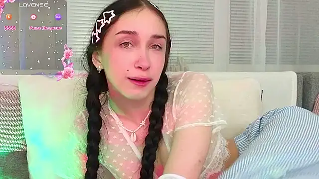 AlicePlayss online show from February 9, 2:06 am