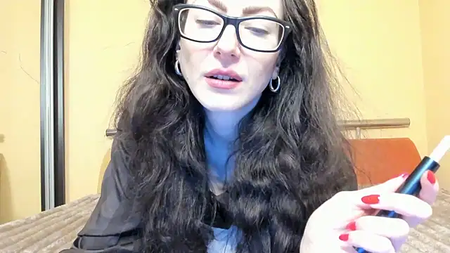 Baby Jewel online show from December 20, 12:01 pm