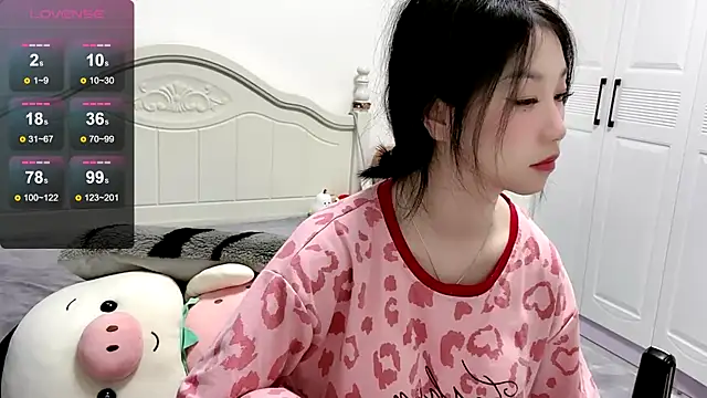 Snapshot of MMiao-66u chatting on January 22, 9:13 am MMiao-66u online show from January 22, 9:13 am