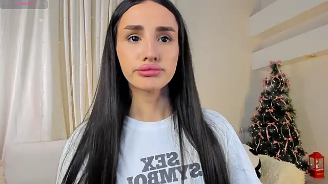 Snapshot of Kim_Oberlin_ chatting on December 19, 11:28 am Kim Oberlin online show from December 19, 11:28 am