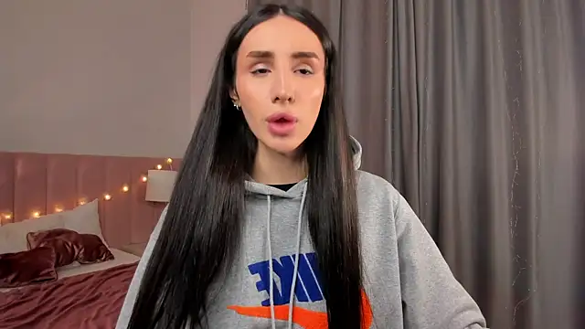 Snapshot of Kim_Oberlin_ chatting on January 13, 4:12 pm Kim Oberlin online show from January 13, 4:12 pm