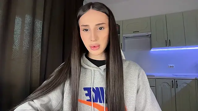 Snapshot of Kim_Oberlin_ chatting on February 24, 1:09 pm Kim Oberlin online show from February 24, 1:09 pm