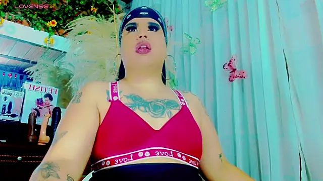 nauthyvalentina online show from April 4, 2:47 pm