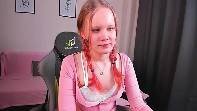 boostyboobs online show from February 18, 12:15 am