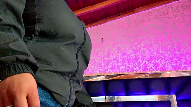 Sofia martiin online show from October 31, 3:07 am