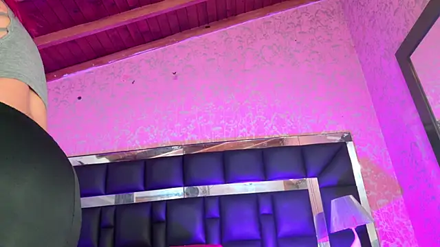 Sofia martiin online show from November 12, 3:07 am