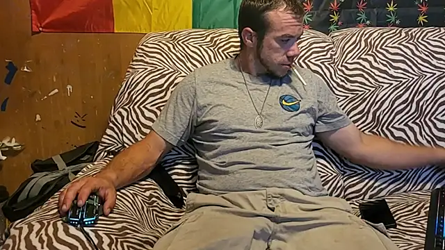Snapshot of ScubaStevex chatting on June 21, 3:25 pm ScubaStevex online show from June 21, 3:25 pm