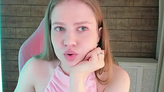 SelinSwarovski online show from April 16, 4:30 pm