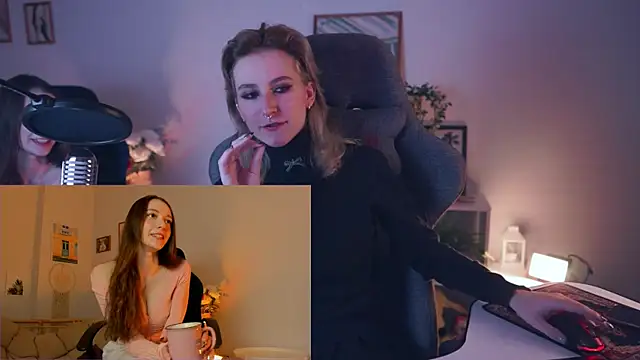 AveAngela online show from December 9, 6:14 pm