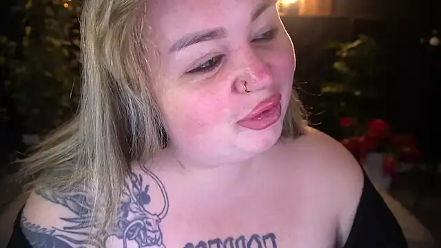 ZaraReignn online show from July 9, 7:29 pm