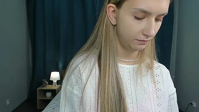 MayBennett online show from December 28, 9:08 pm