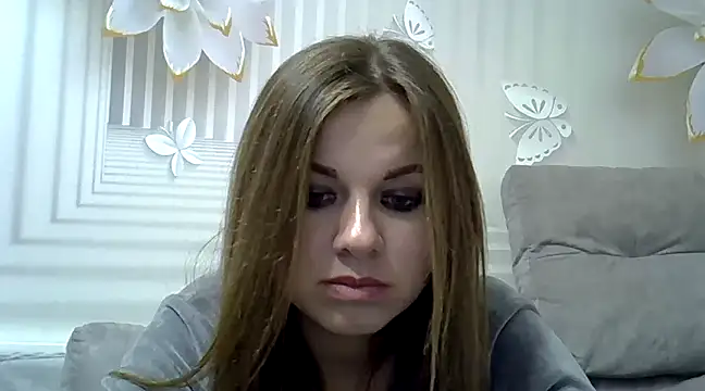 Snapshot of TinaFun4u chatting on January 2, 2:22 am TinaFun4u online show from January 2, 2:22 am