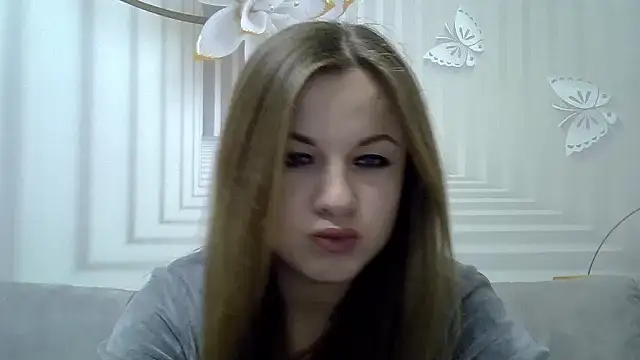 Snapshot of TinaFun4u chatting on January 7, 9:14 pm TinaFun4u online show from January 7, 9:14 pm