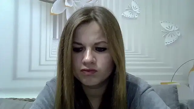Snapshot of TinaFun4u chatting on January 31, 8:43 pm TinaFun4u online show from January 31, 8:43 pm