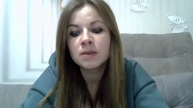 Snapshot of TinaFun4u chatting on February 4, 7:55 pm TinaFun4u online show from February 4, 7:55 pm