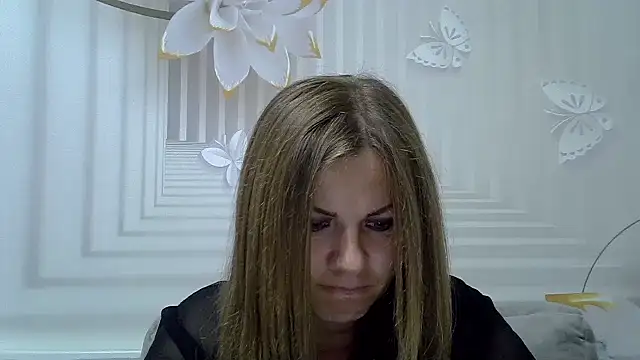 Snapshot of TinaFun4u chatting on September 24, 7:28 pm TinaFun4u online show from September 24, 7:28 pm