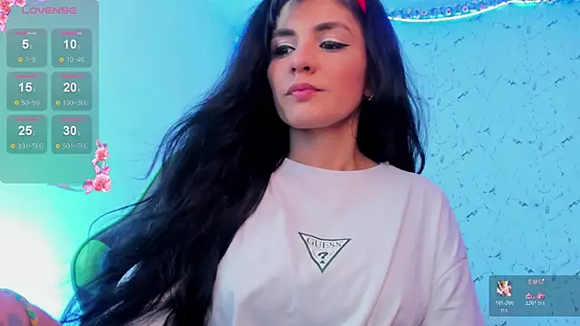 Snapshot of elissa_iris chatting on November 14, 11:35 pm elissa iris online show from November 14, 11:35 pm