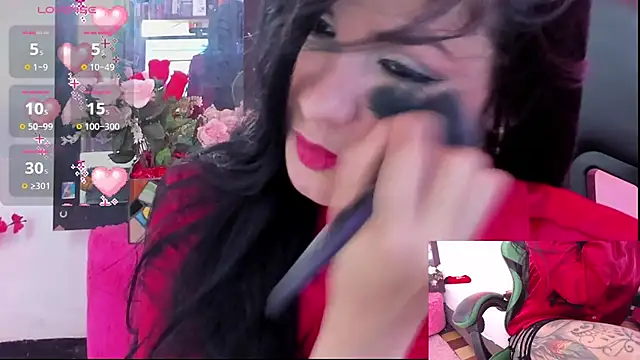 Snapshot of elissa_iris chatting on February 22, 2:56 am elissa iris online show from February 22, 2:56 am