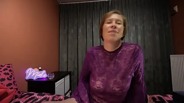 SexyExclusiveflower online show from October 31, 8:10 pm