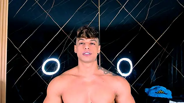 Owen Muzcle online show from October 22, 4:02 am