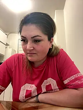 juanadiamond online show from December 3, 4:06 pm