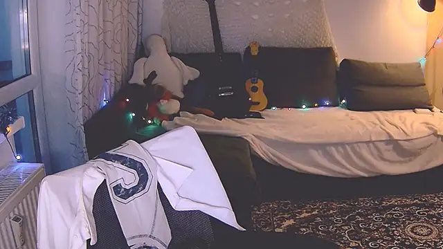 KatiKate online show from December 16, 1:22 pm