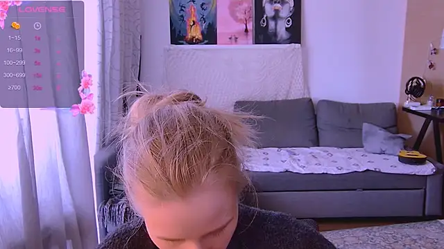 KatiKate online show from March 19, 1:51 pm