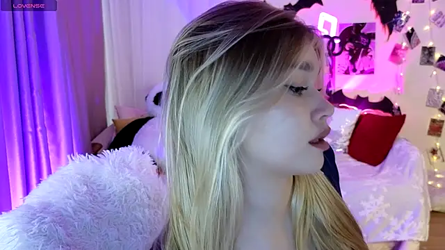 BattyMelody online show from October 31, 10:16 am