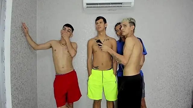 mckensy sexxx18 online show from December 13, 11:50 pm