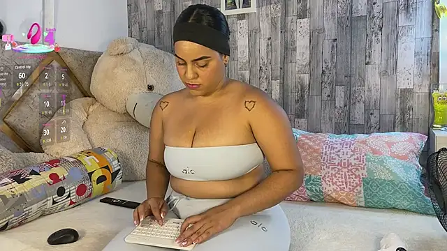 Violetrousse online show from October 23, 8:29 pm