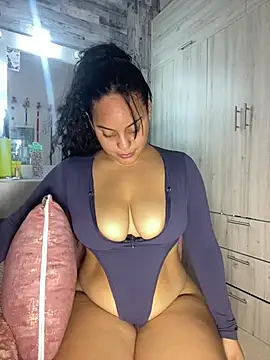 Violetrousse online show from March 9, 6:56 pm