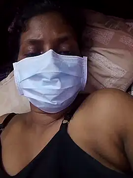 Snapshot of Villageammu18 chatting on November 19, 2:06 pm Villageammu18 online show from November 19, 2:06 pm