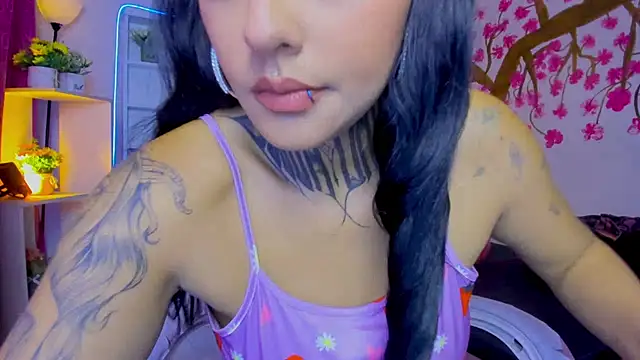 Snapshot of Lovely_celeste chatting on July 9, 1:26 pm Lovely celeste online show from July 9, 1:26 pm