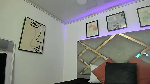 Snapshot of marian_pinzon chatting on March 4, 2:38 am marian pinzon online show from March 4, 2:38 am