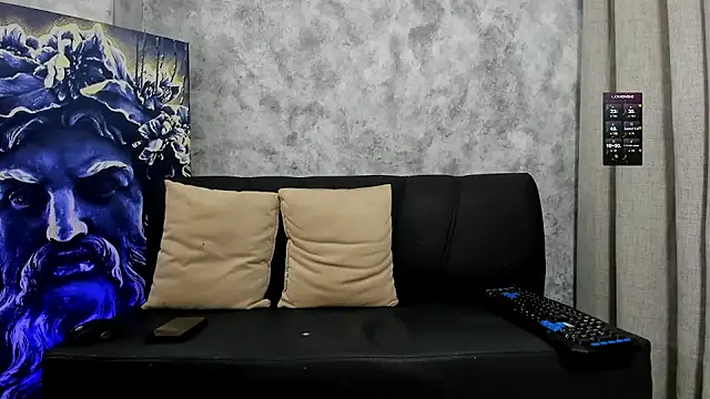 boyc022  online show from November 8, 11:43 am