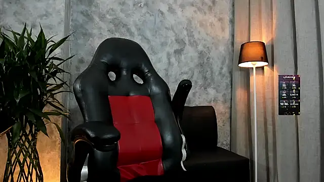 boyc022  online show from November 28, 1:03 pm