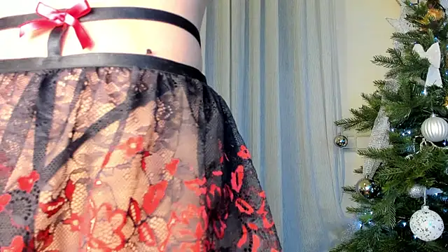 LunaMystyque online show from January 1, 5:11 pm
