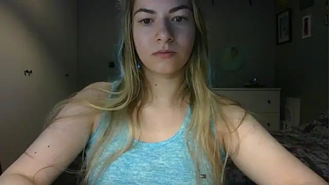 Snapshot of ROSIEx_sweet chatting on May 20, 6:41 am ROSIEx sweet online show from May 20, 6:41 am