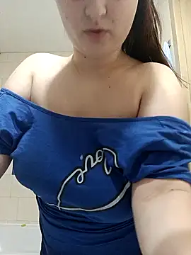 kila lo online show from January 26, 2:03 am