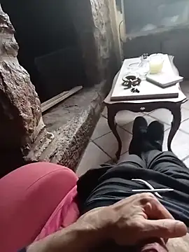 MrTamburine22 online show from April 2, 11:52 am