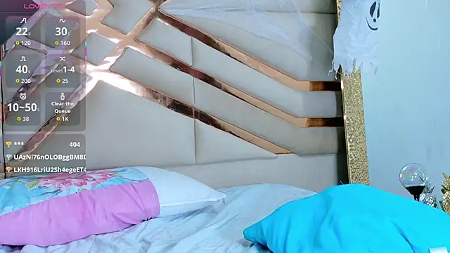 Snapshot of hornybarelylegalgirl chatting on October 27, 12:36 am hornybarelylegalgirl online show from October 27, 12:36 am