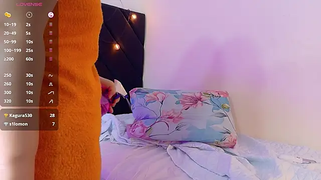 hornybarelylegalgirl online show from June 3, 2:33 pm