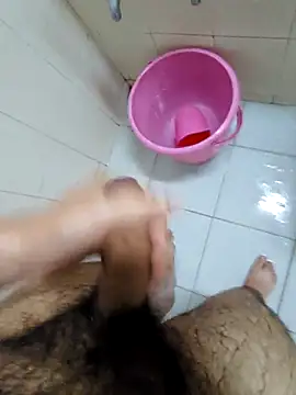 Snapshot of KeepCummingForYou73 chatting on November 18, 3:05 pm KeepCummingForYou73 online show from November 18, 3:05 pm