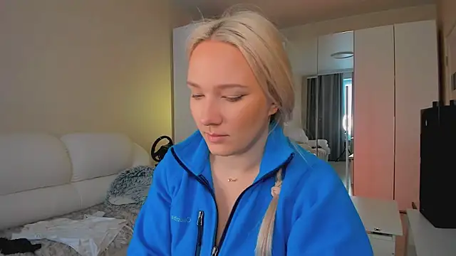 1AlexaGoddess3 online show from September 14, 5:17 am