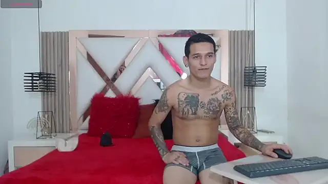 CelesteANDdylan online show from February 14, 7:02 pm