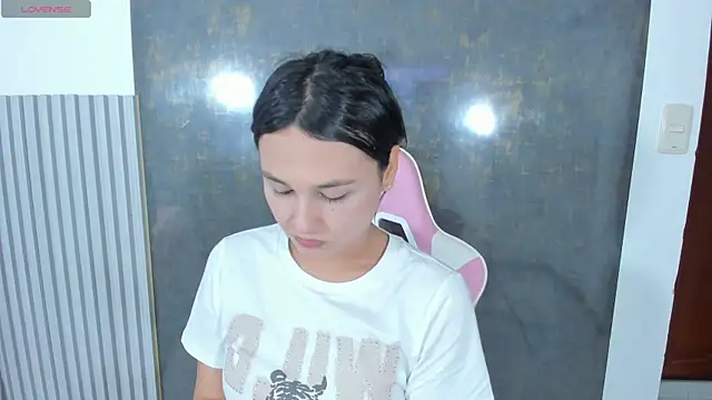 Snapshot of lana_boomer chatting on January 7, 8:22 pm lana boomer online show from January 7, 8:22 pm