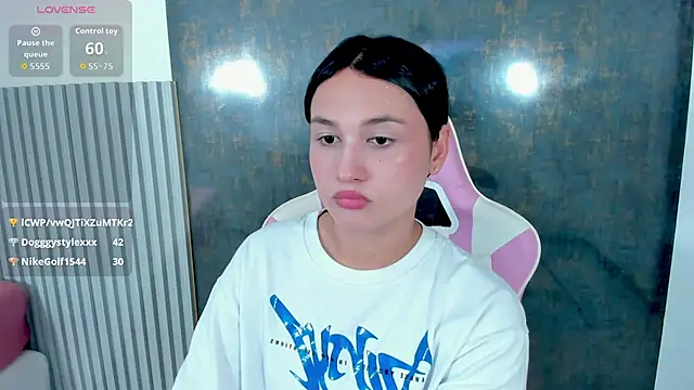 Snapshot of lana_boomer chatting on January 8, 8:33 pm lana boomer online show from January 8, 8:33 pm